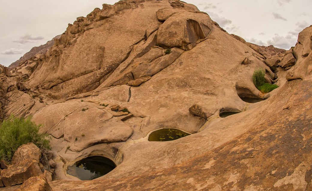 Eej Khairkhan Mountain