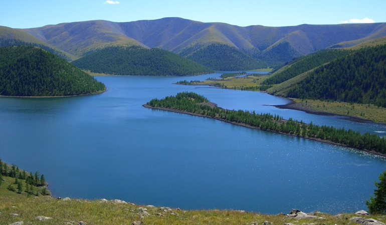 Khuisiin Naiman Nuur