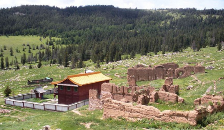 Manzushir Monastery